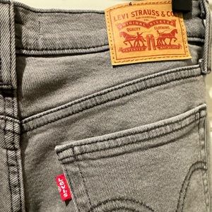 Size 28 Grey Levi’s